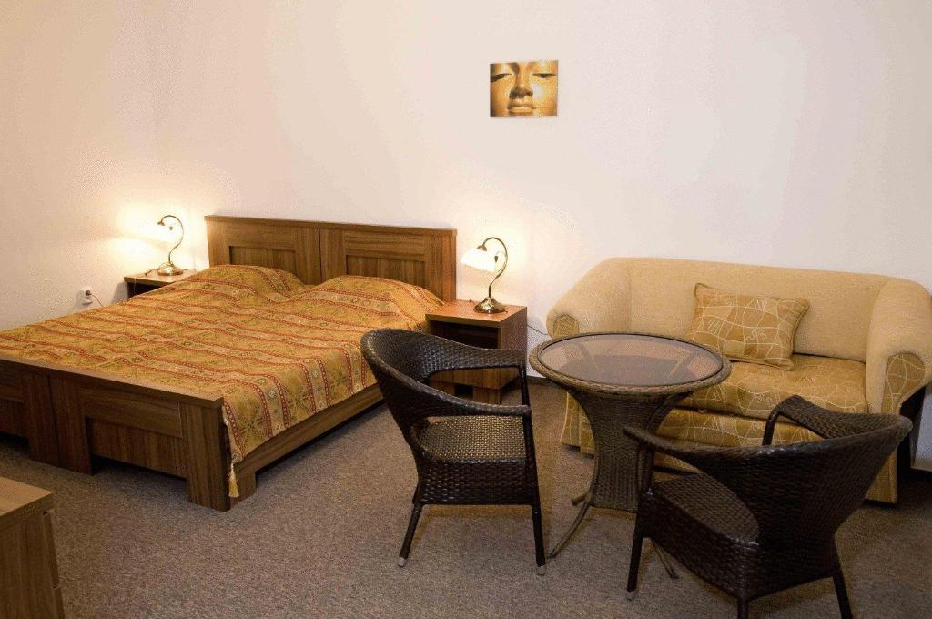 Hotel Satyam Brno Habitación foto